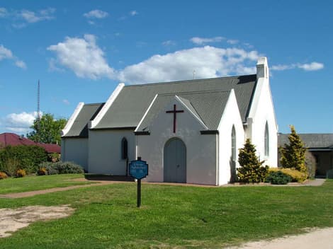 st barnabas anglican attraction near highlands motor inn - oberon - nsw 1