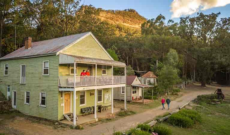 yerranderie-post-office-lodge attraction near highlands motor inn - oberon - nsw 1