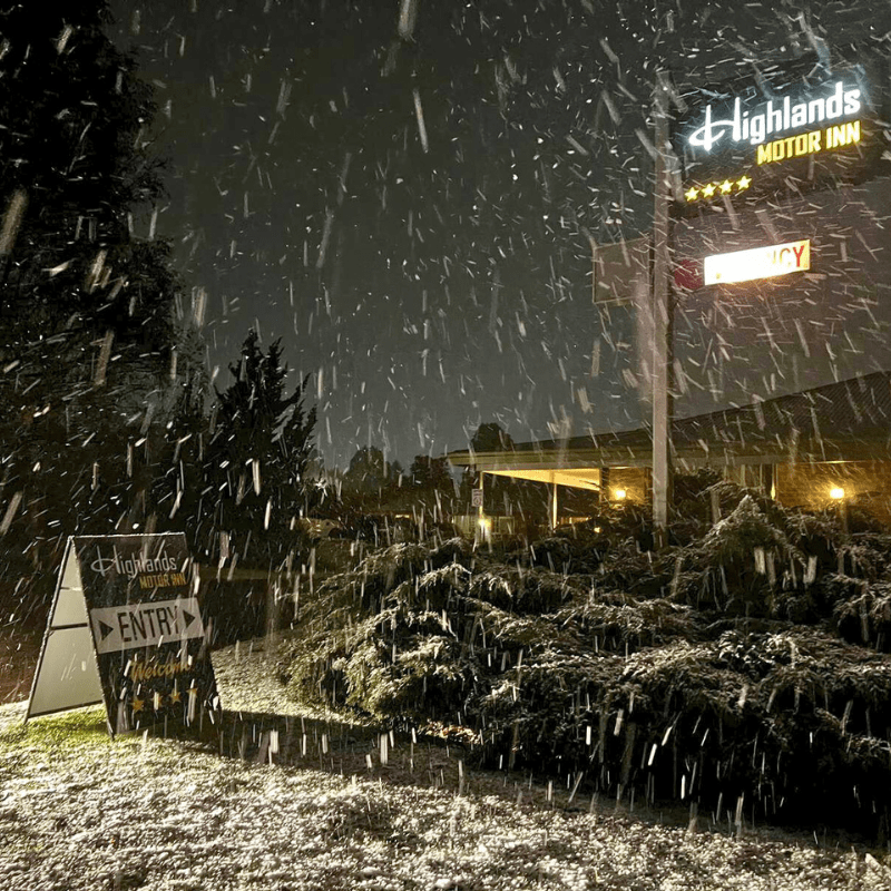Experience the Snow in Oberon Accommodation